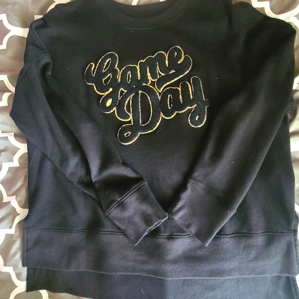 Black Game Day Sweathsirt
